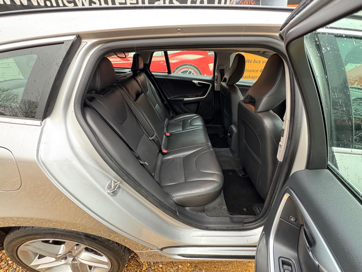 Used Volvo V60 2017 for sale - 77455309: Photo 58