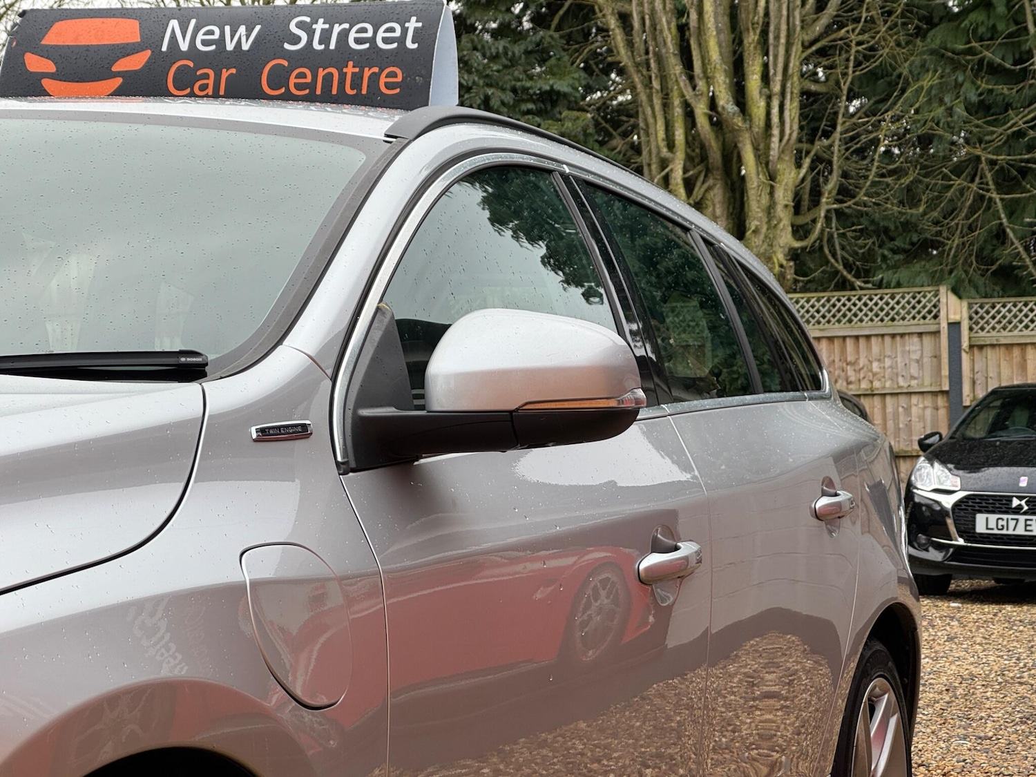 Used Volvo V60 2017 for sale - 77455309: Photo 66