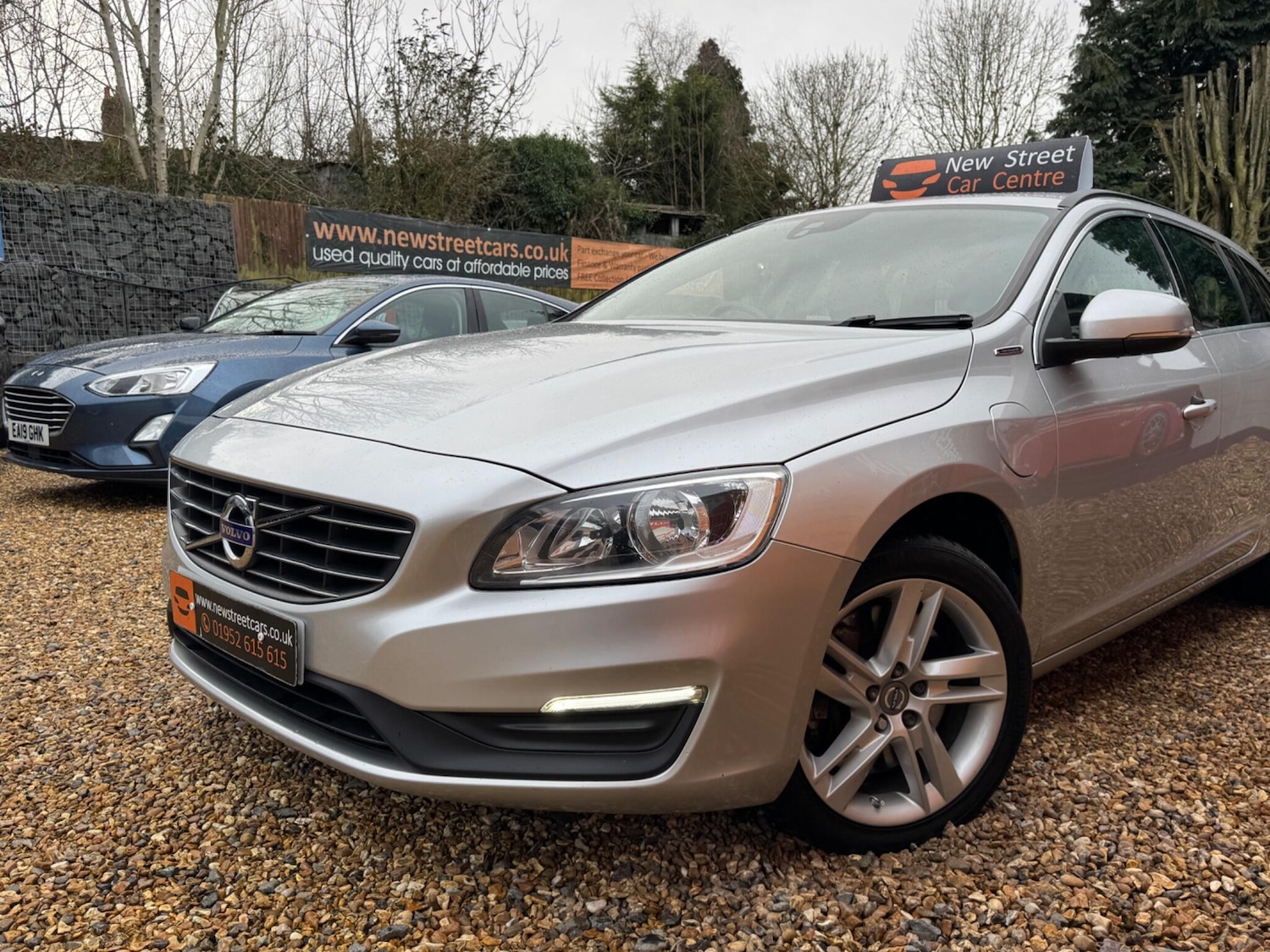 Used Volvo V60 2017 for sale - 77455309: Photo 7