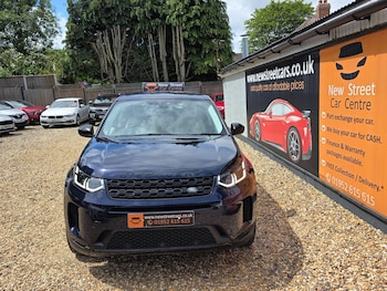 Used Land Rover Discovery Sport 2019 for sale - 78922077: Photo