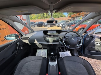 Used Citroen C4 Grand Picasso 2015 for sale - 75449194: Photo