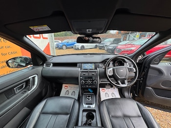Used Land Rover Discovery Sport 2019 for sale - 77090980: Photo