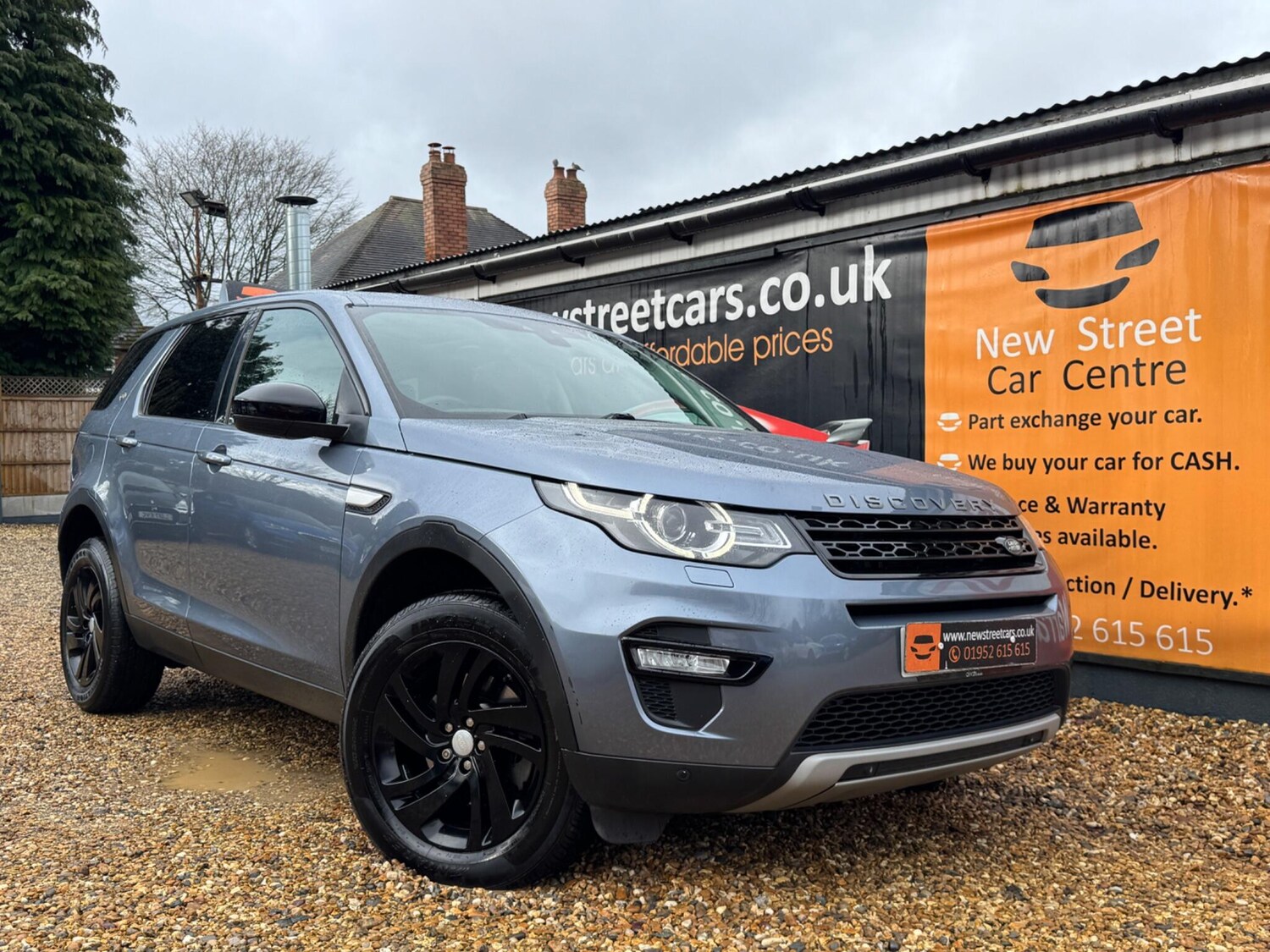 Used Land Rover Discovery Sport 2018 for sale - 77524735: Photo 11
