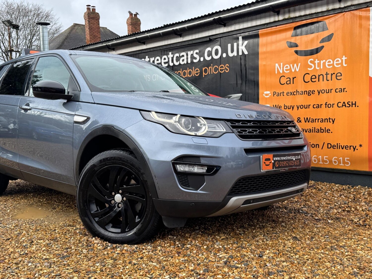 Used Land Rover Discovery Sport 2018 for sale - 77524735: Photo 12