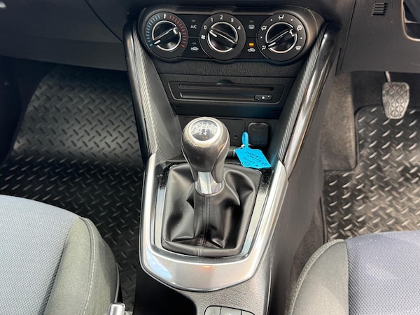 Used Mazda Mazda2 2016 for sale - 75225880: Photo 40