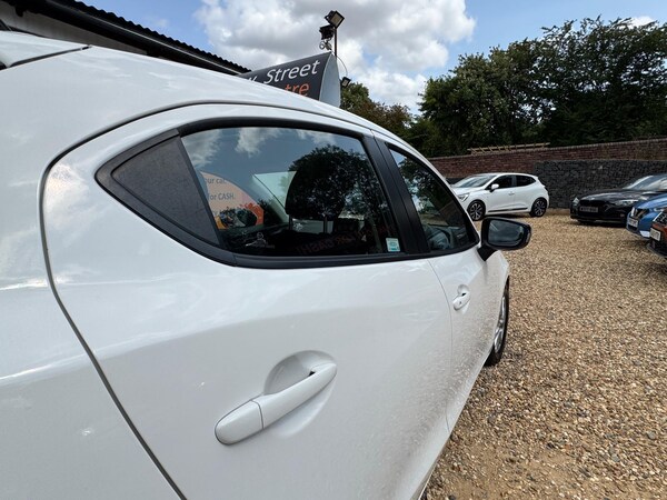 Used Mazda Mazda2 2016 for sale - 75225880: Photo 45