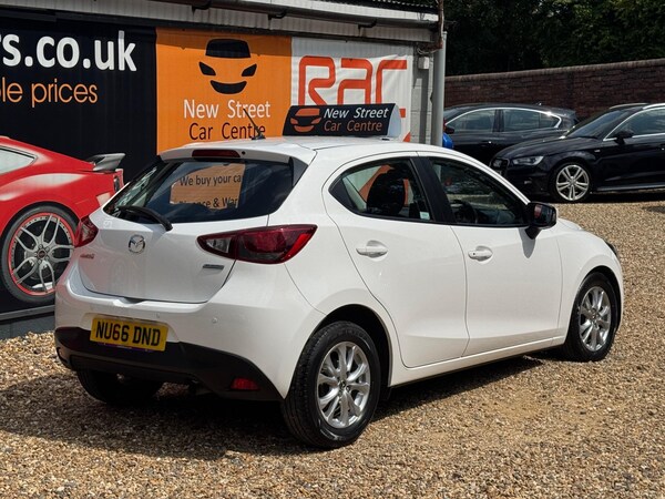 Used Mazda Mazda2 2016 for sale - 75225880: Photo 8