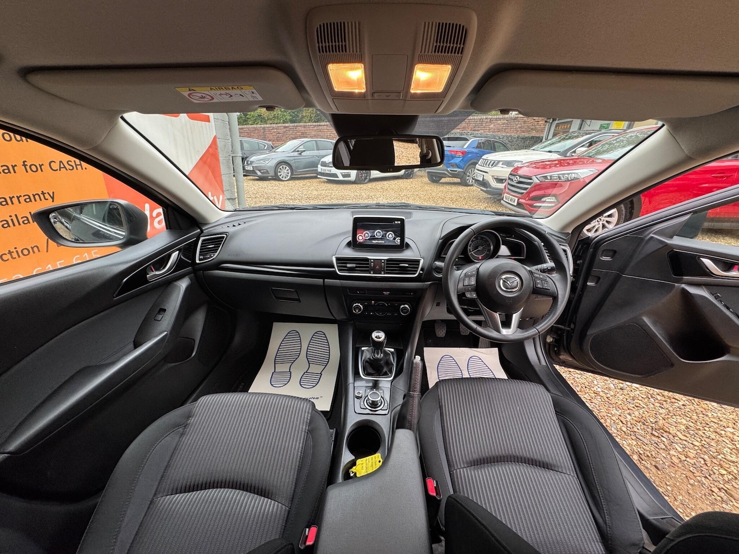 Used Mazda Mazda3 2015 for sale - 76136605: Photo 2