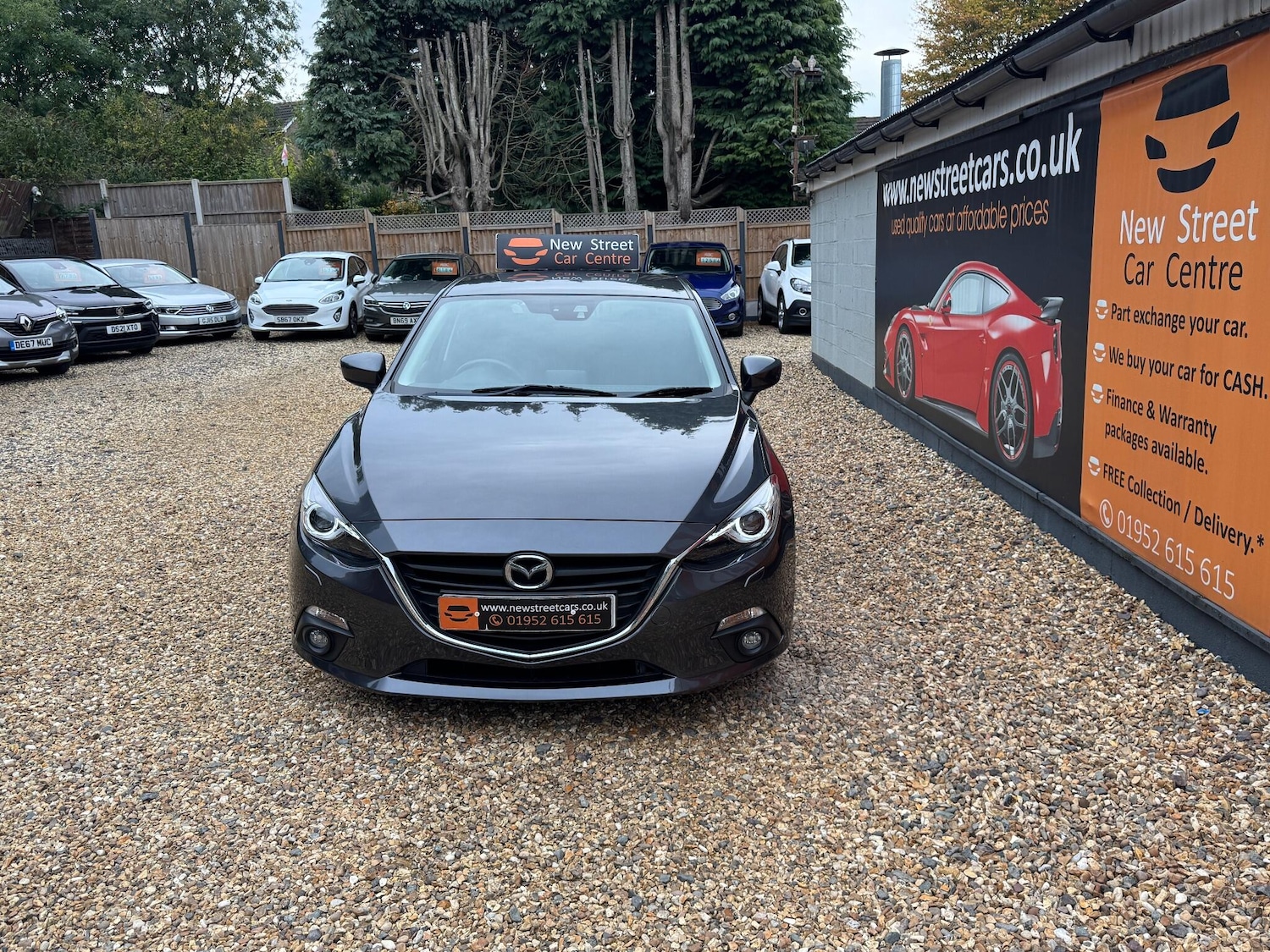 Used Mazda Mazda3 2015 for sale - 76136605: Photo 4