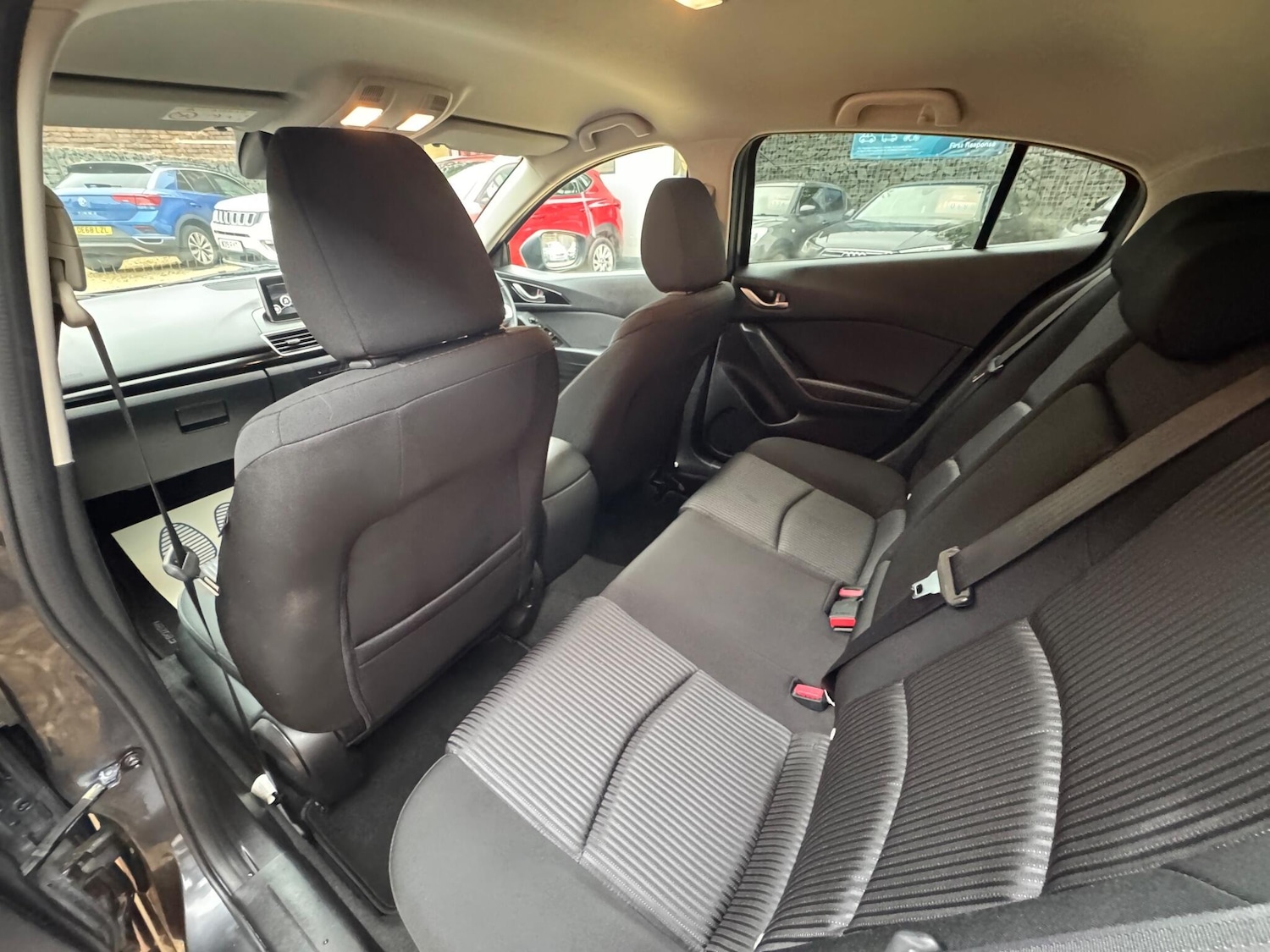 Used Mazda Mazda3 2015 for sale - 76136605: Photo 45