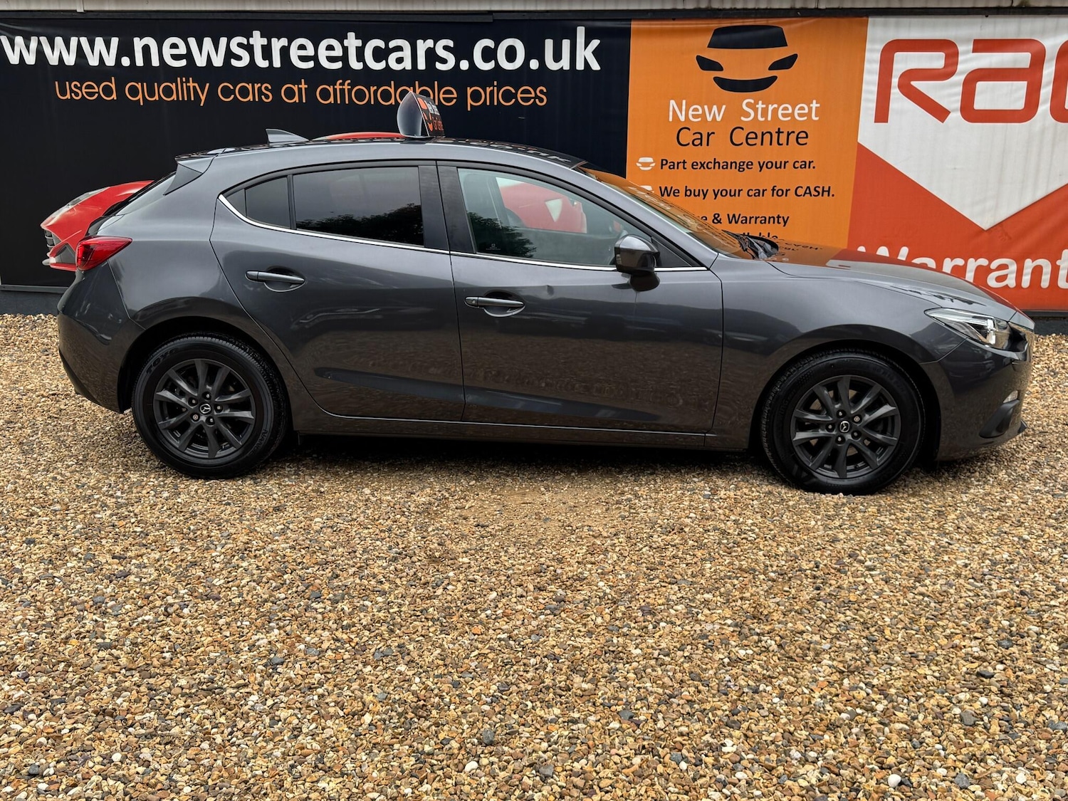 Used Mazda Mazda3 2015 for sale - 76136605: Photo 5