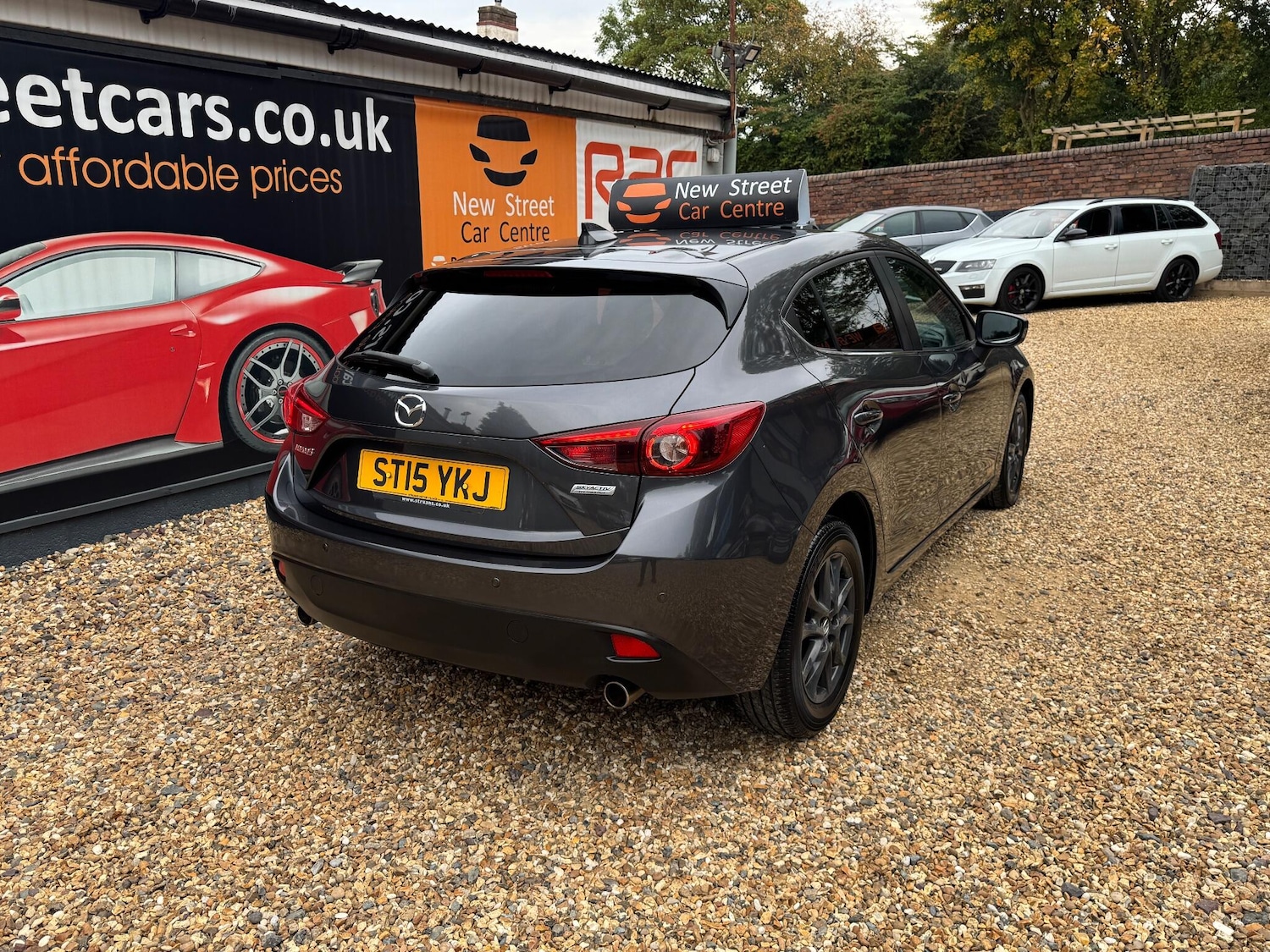 Used Mazda Mazda3 2015 for sale - 76136605: Photo 8