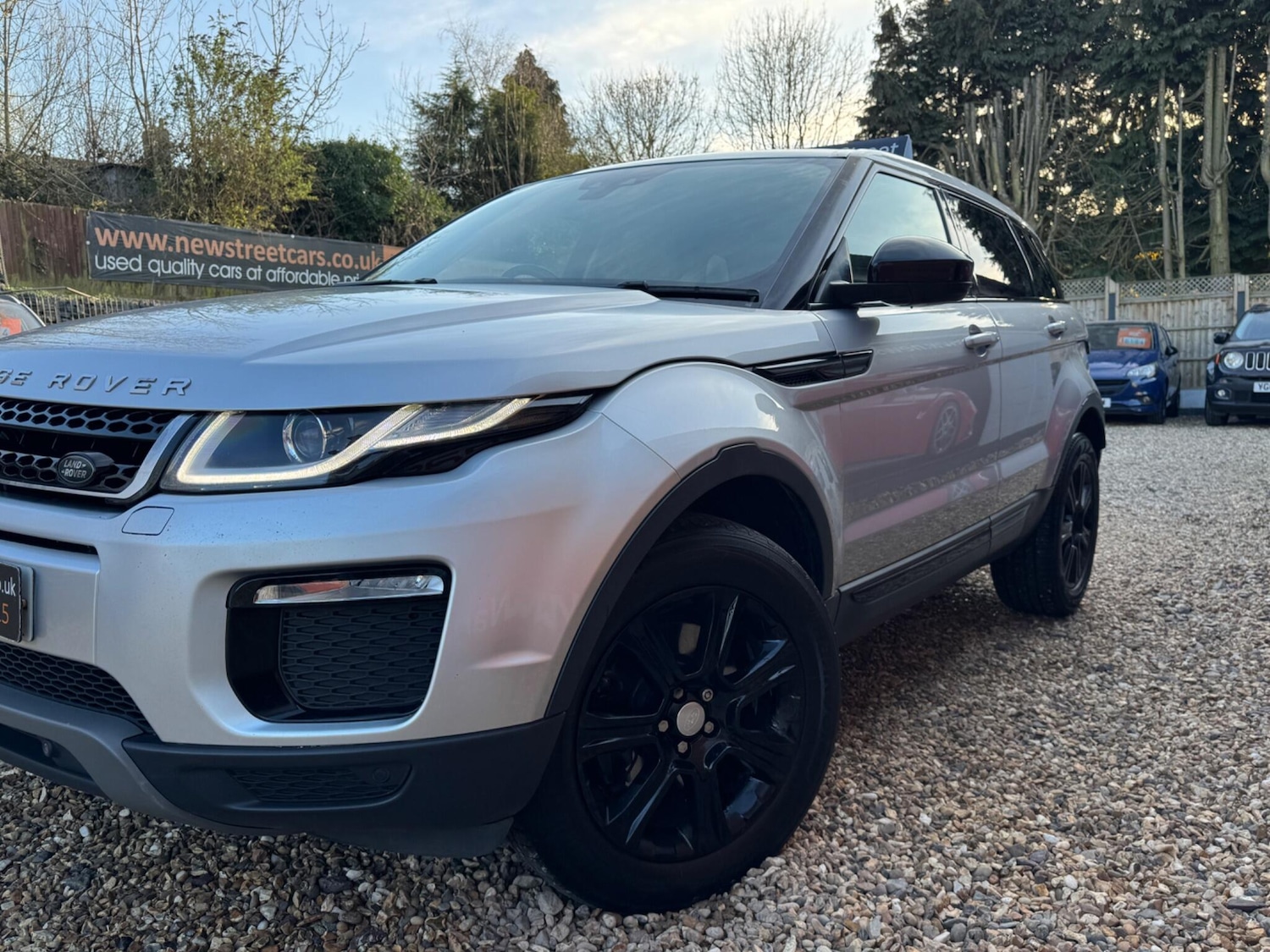 Used Land Rover Range Rover Evoque for sale - 78136133: Photo 27