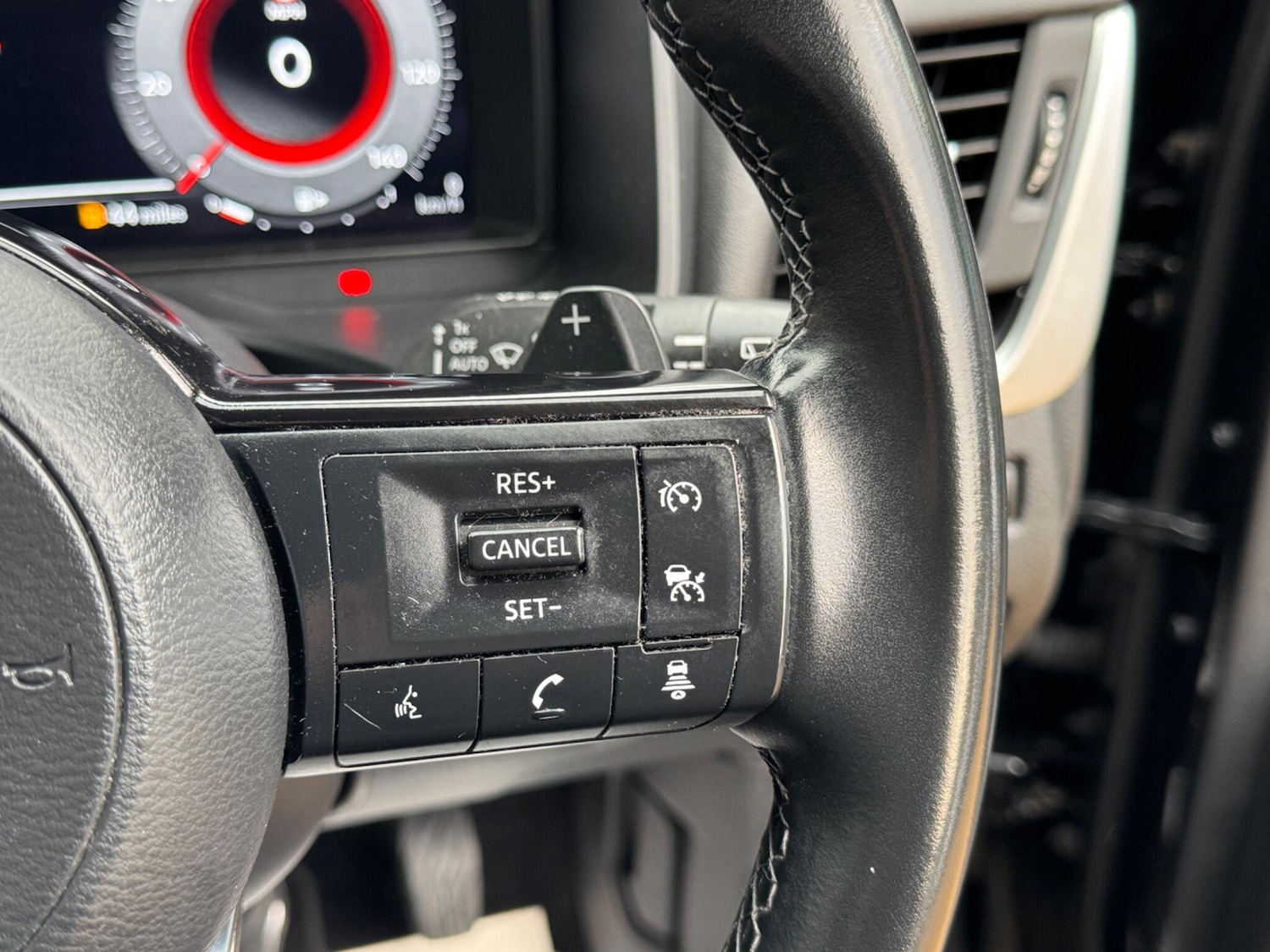 Used Nissan Qashqai 2022 for sale - 76701650: Photo 44