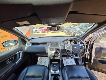Used Land Rover Discovery Sport 2019 for sale - 79464828: Photo