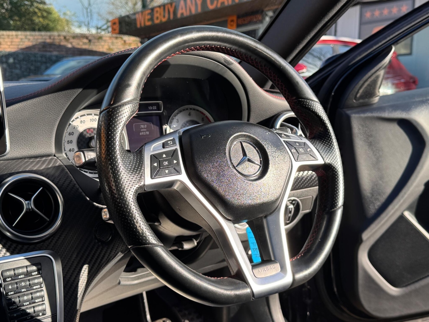 Used Mercedes-Benz A-Class 2015 for sale - 76992691: Photo 10