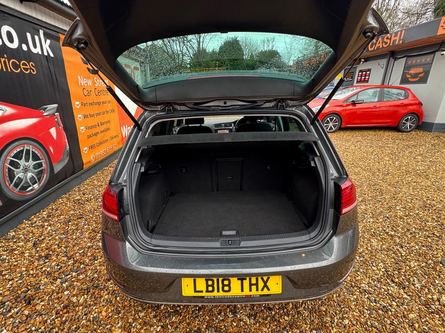 Used Volkswagen Golf 2018 for sale - 77523515: Photo 27