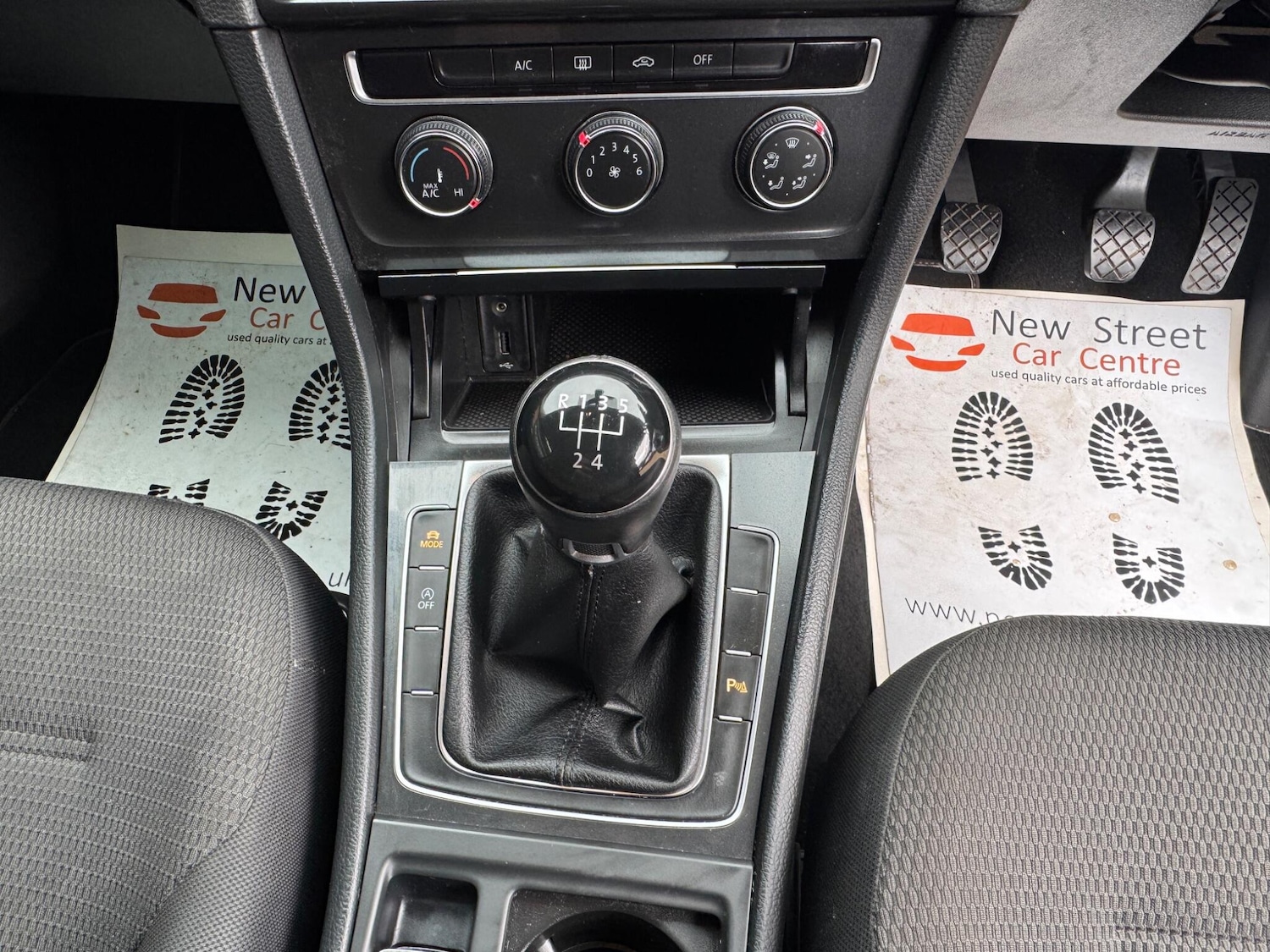 Used Volkswagen Golf 2018 for sale - 77523515: Photo 30