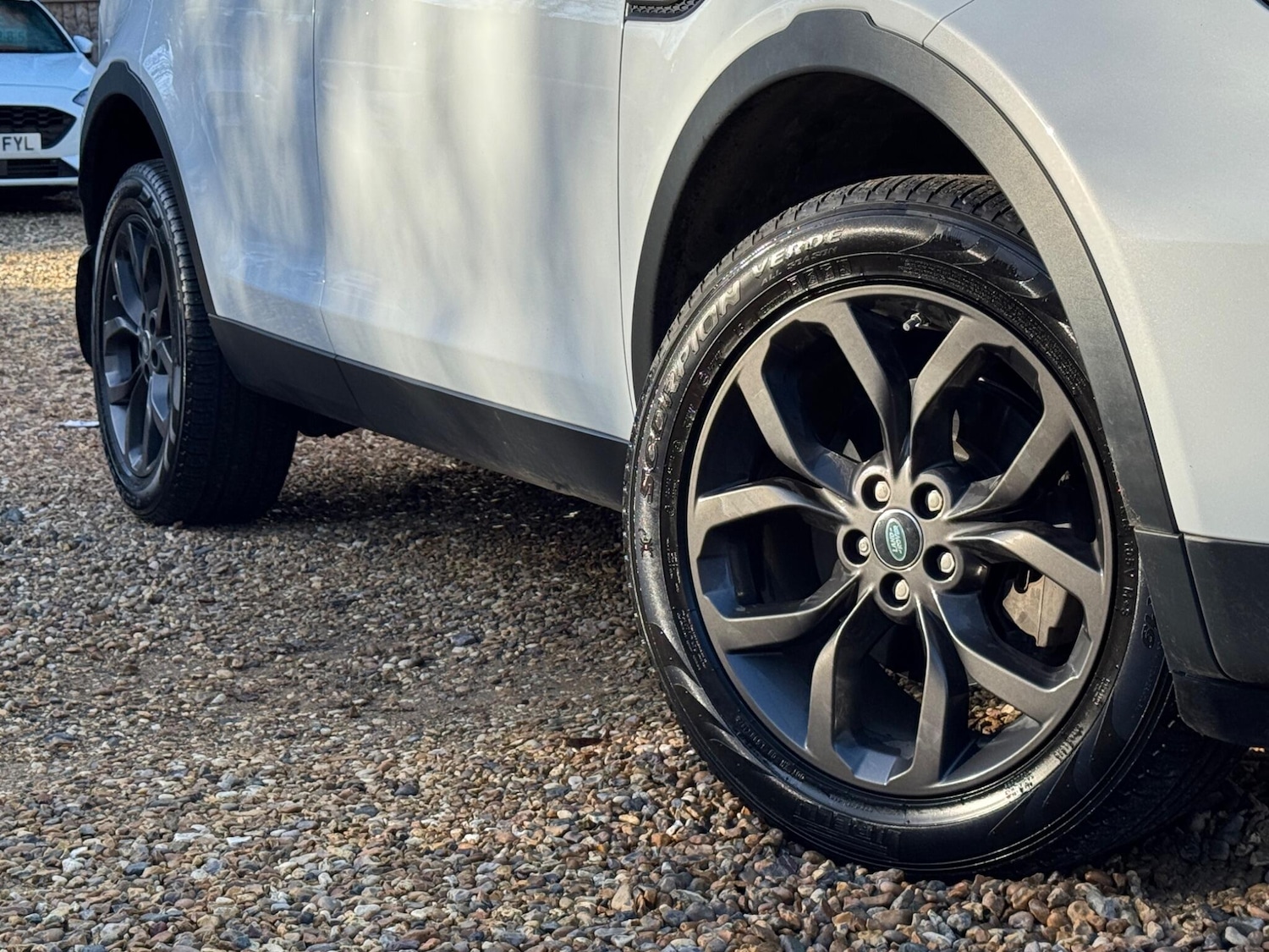 Used Land Rover Discovery Sport 2019 for sale - 77091031: Photo 76