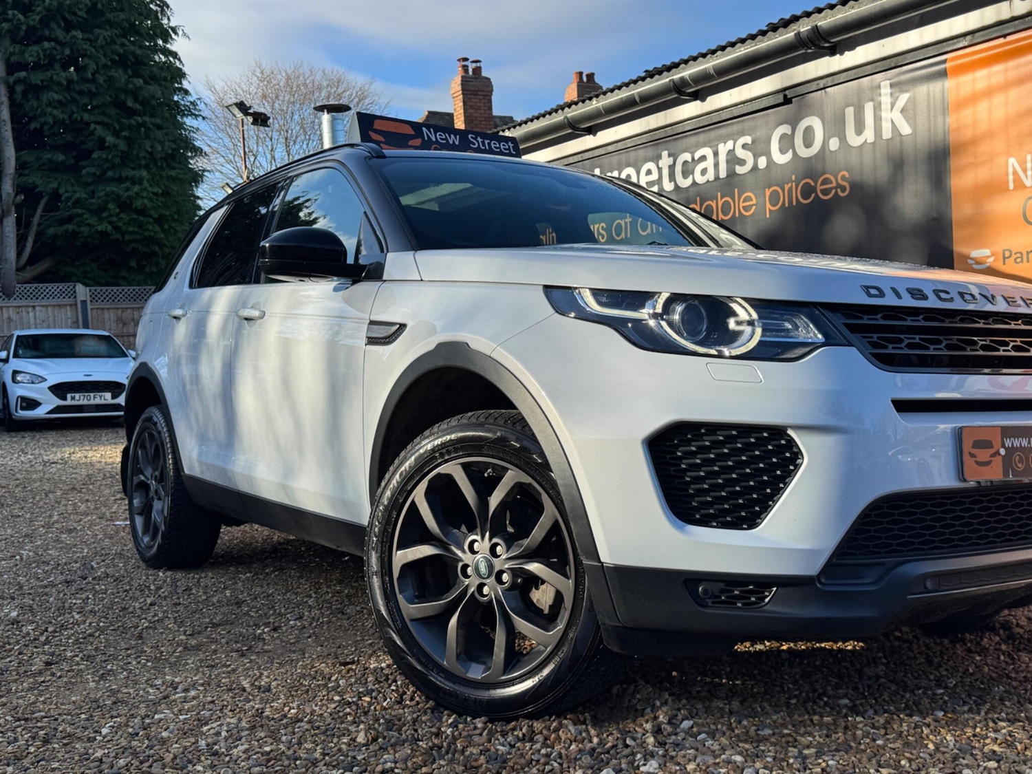 Used Land Rover Discovery Sport 2019 for sale - 77091031: Photo 77