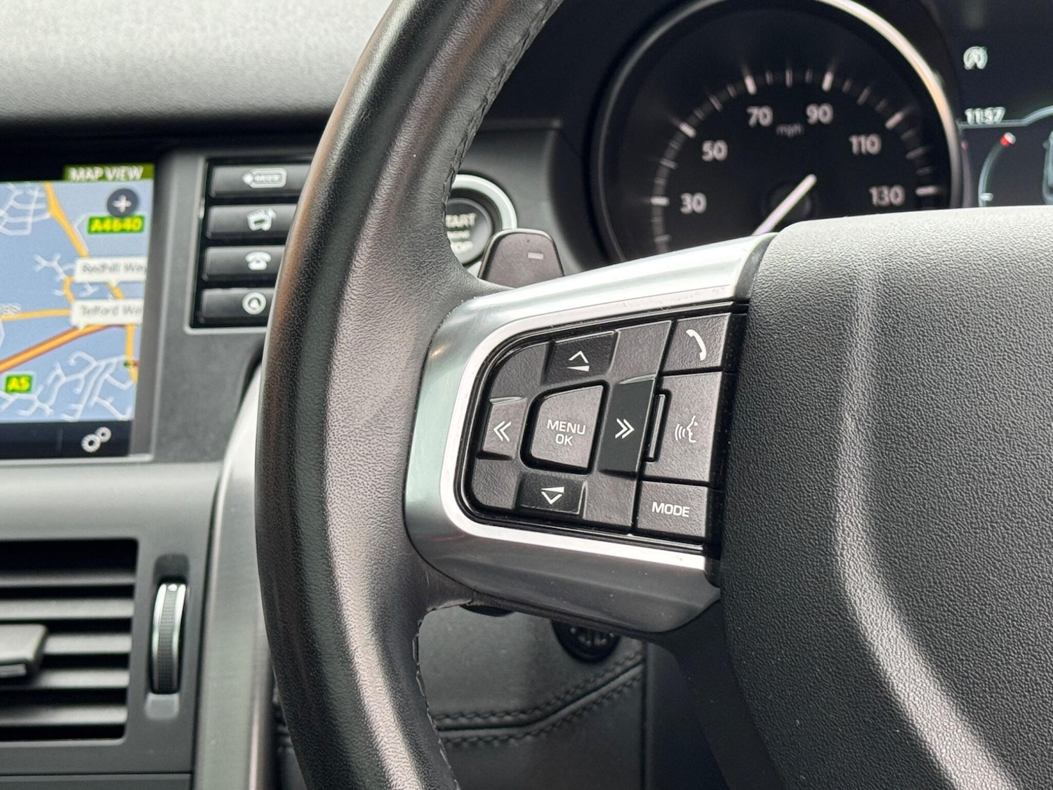 Used Land Rover Discovery Sport 2018 for sale - 77525173: Photo 37