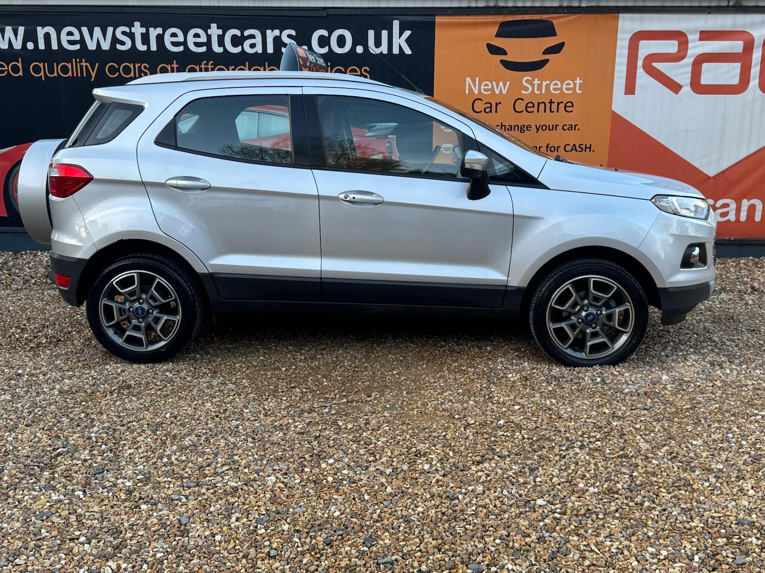 Used Ford Ecosport 2016 for sale - 76399224: Photo 5