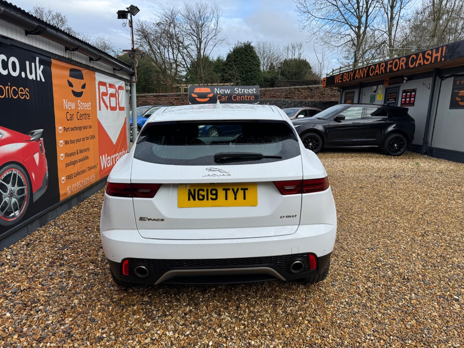 Used Jaguar E-Pace 2019 for sale - 77344053: Photo 16