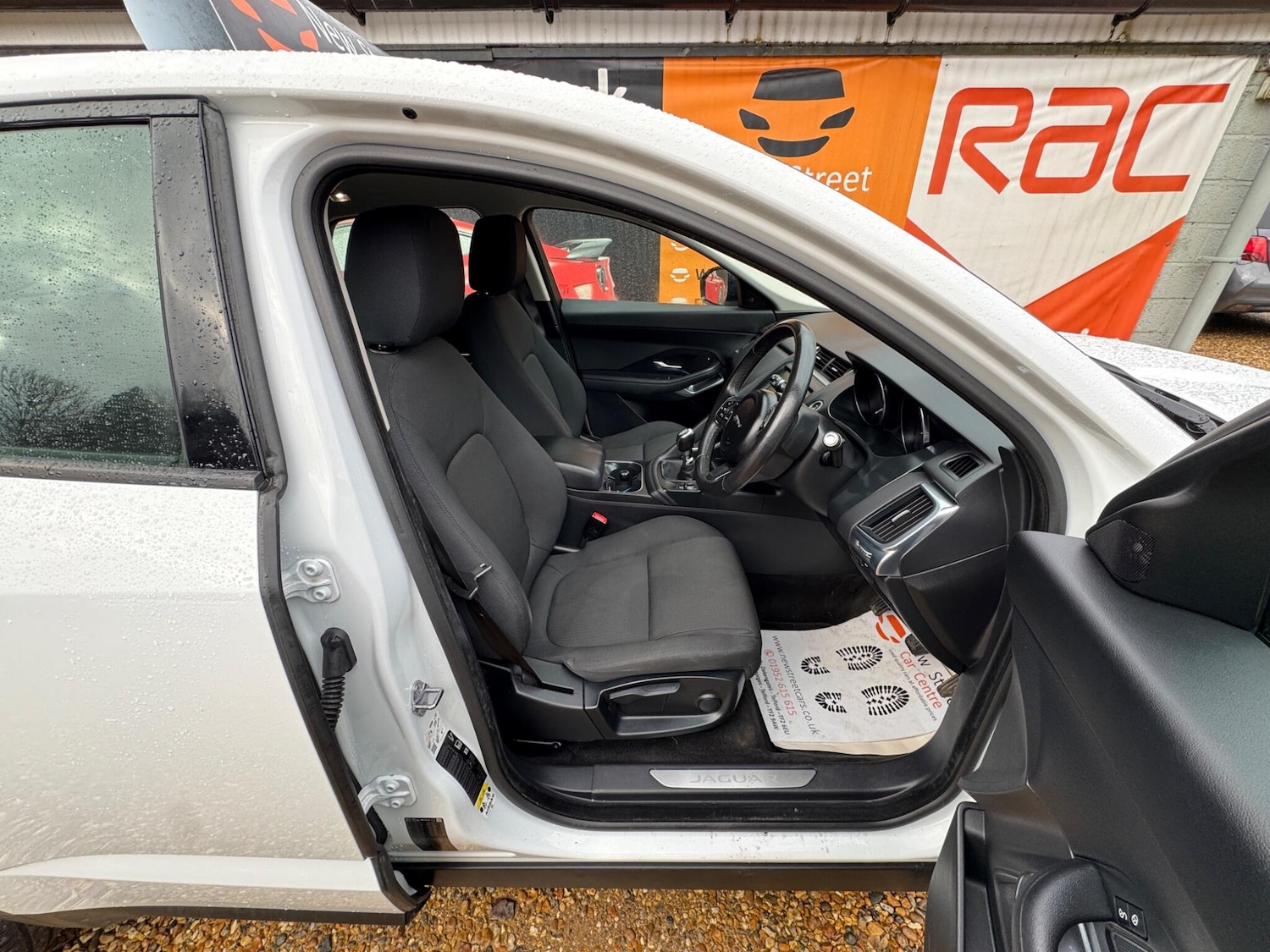 Used Jaguar E-Pace 2019 for sale - 77344053: Photo 27