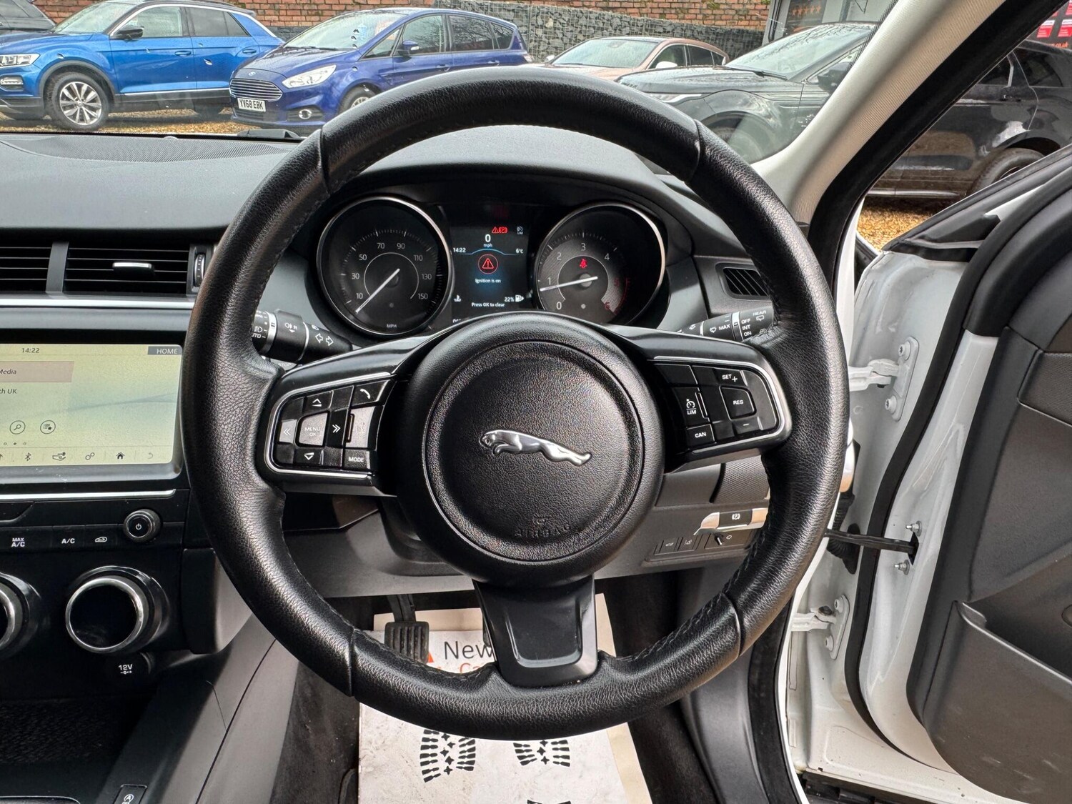 Used Jaguar E-Pace 2019 for sale - 77344053: Photo 40