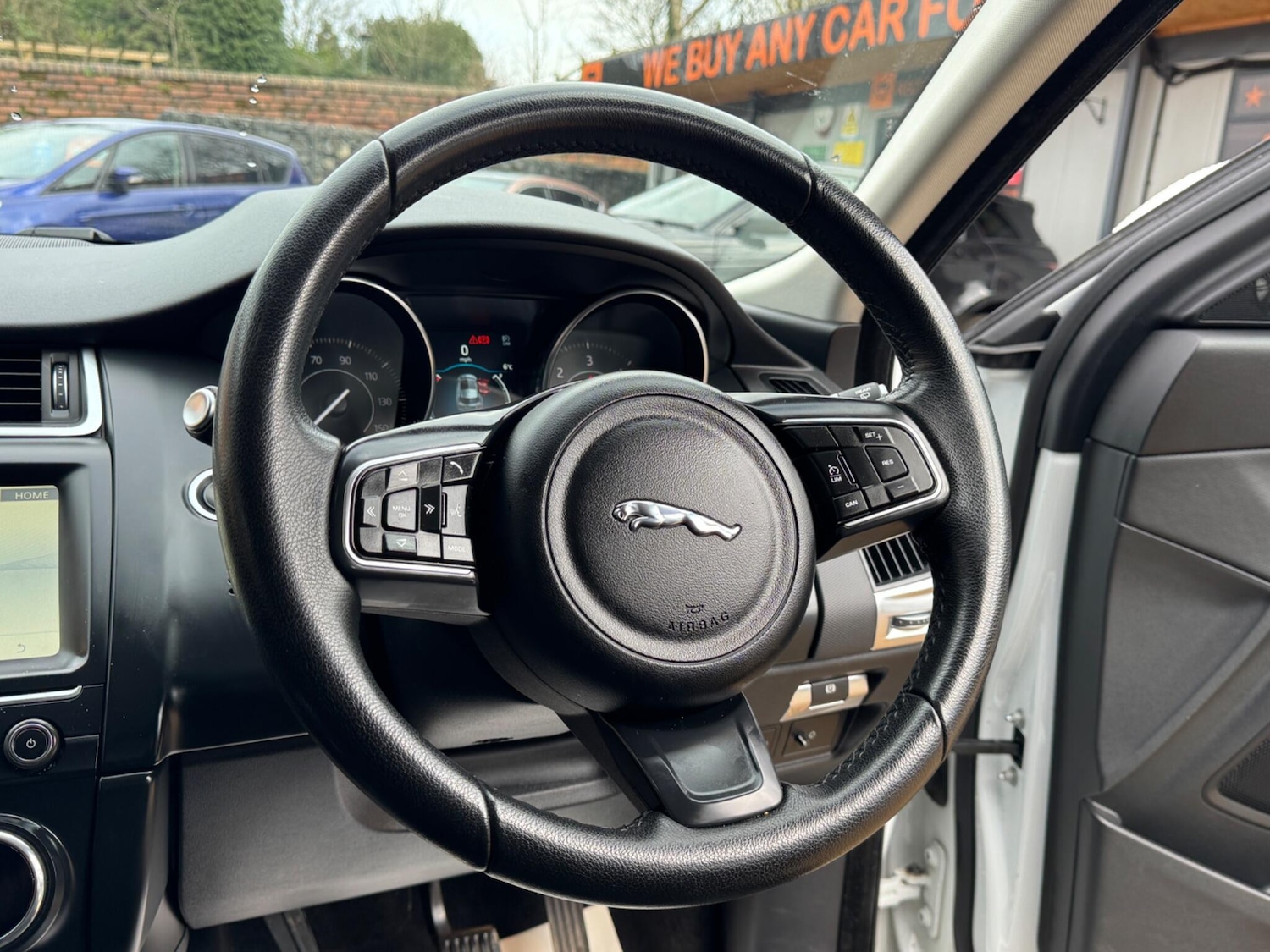 Used Jaguar E-Pace 2019 for sale - 77344053: Photo 41