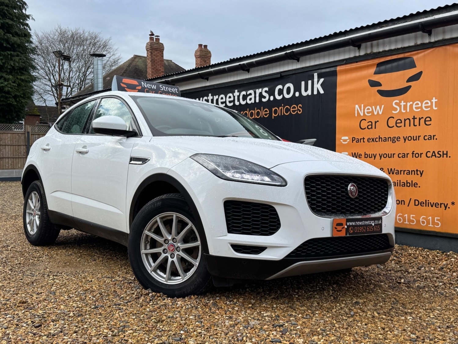 Used Jaguar E-Pace 2019 for sale - 77344053: Photo 7