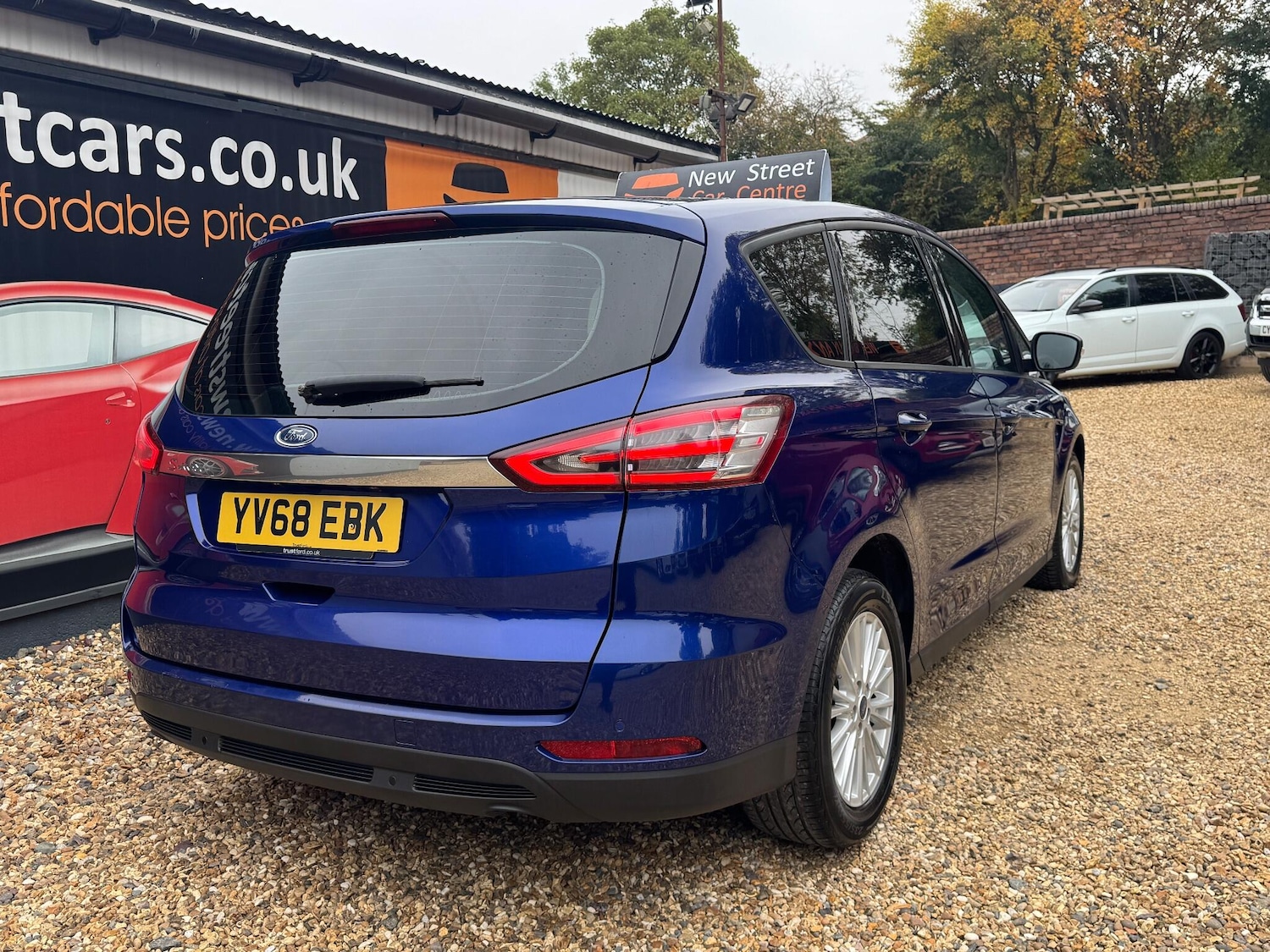 Used Ford S-Max 2018 for sale - 76042275: Photo 10