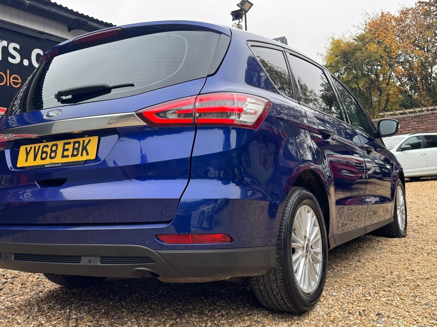 Used Ford S-Max 2018 for sale - 76042275: Photo 18