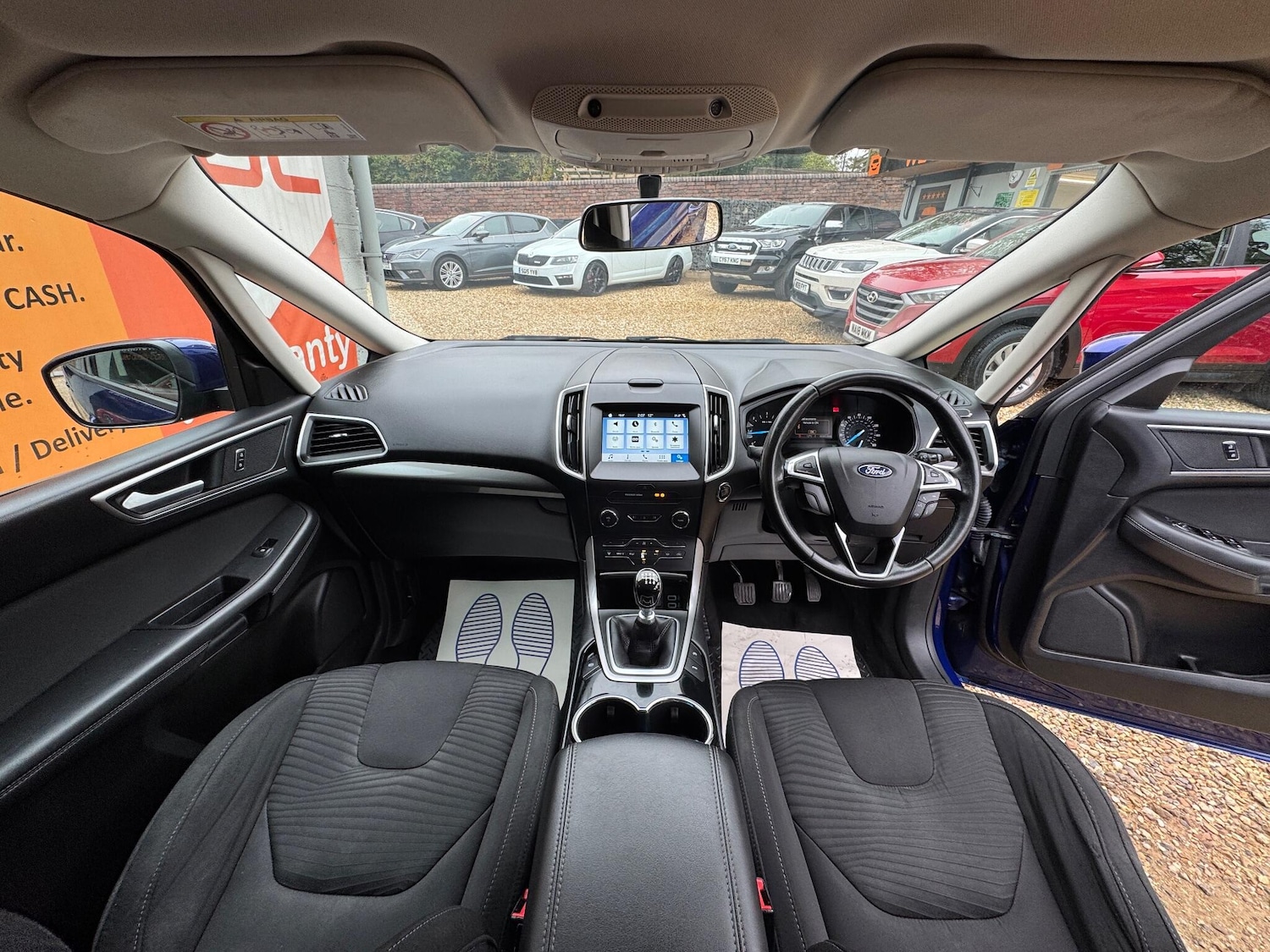 Used Ford S-Max 2018 for sale - 76042275: Photo 2