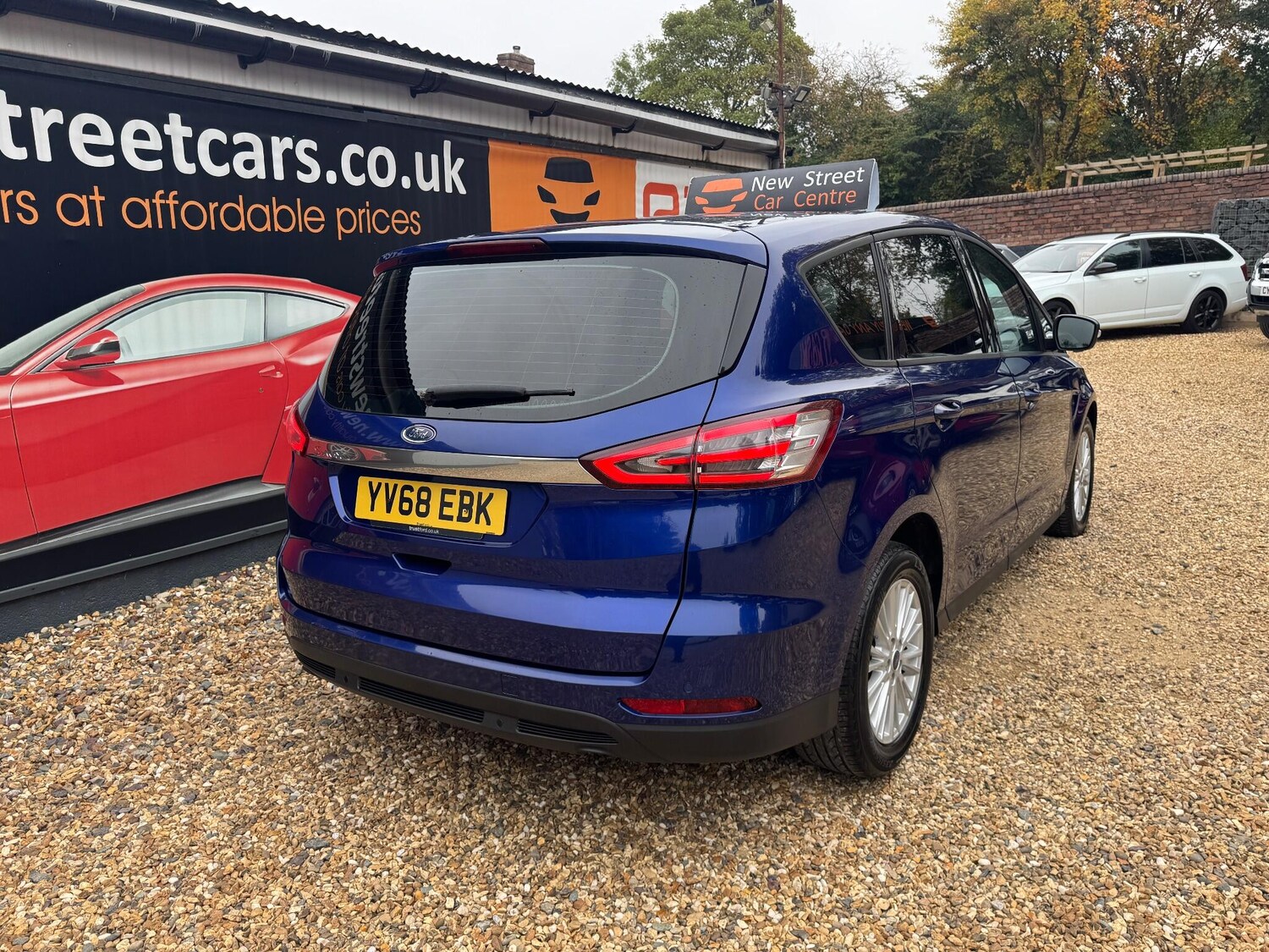Used Ford S-Max 2018 for sale - 76042275: Photo 7