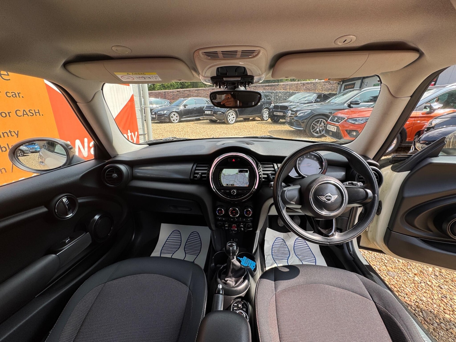 Used MINI Hatch 2015 for sale - 77091710: Photo 2