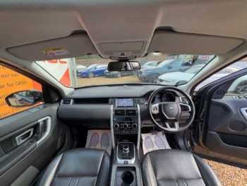 Used Land Rover Discovery Sport 2017 for sale - 73857984: Photo