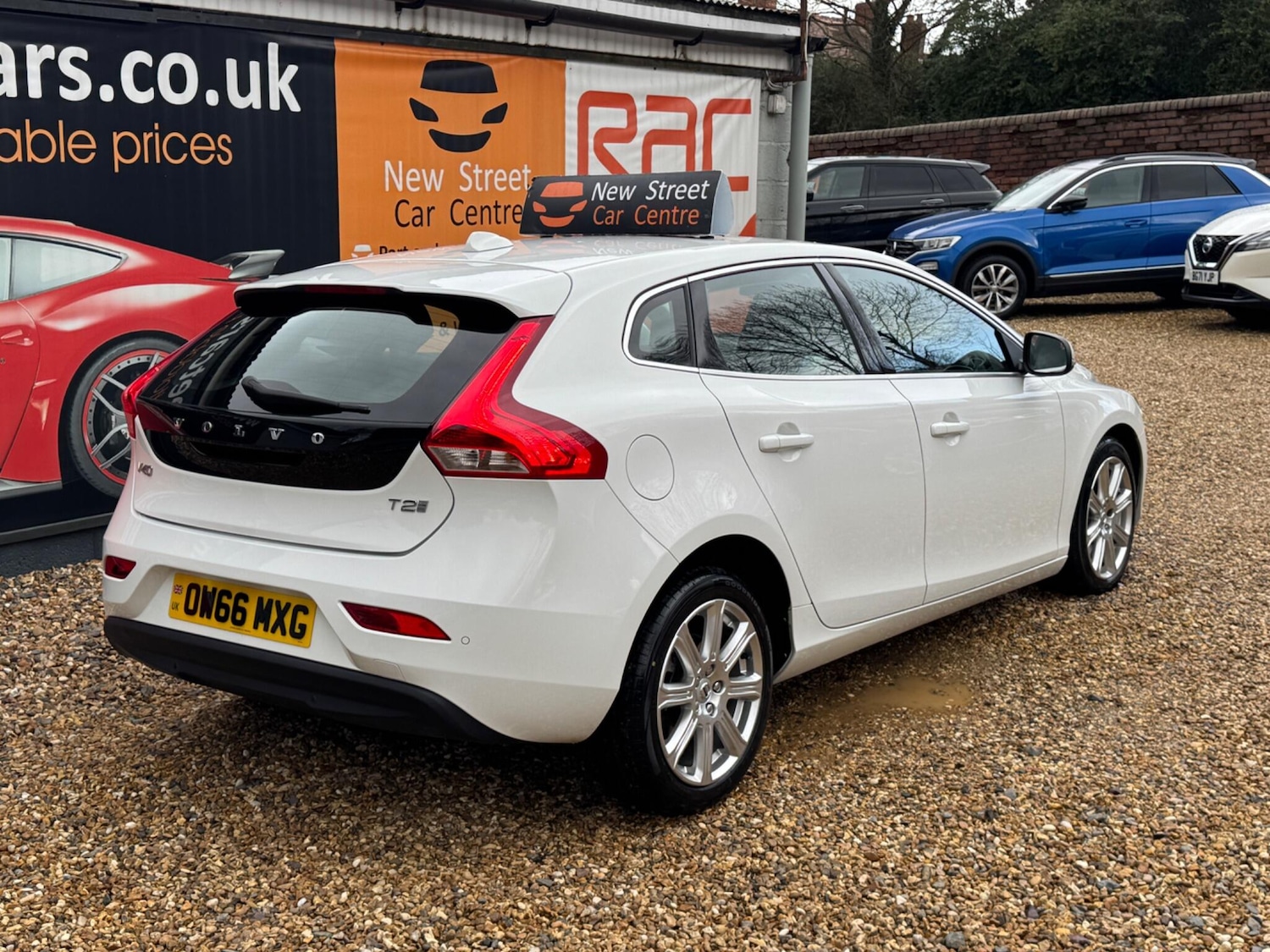 Used Volvo V40 2017 for sale - 77468191: Photo 22