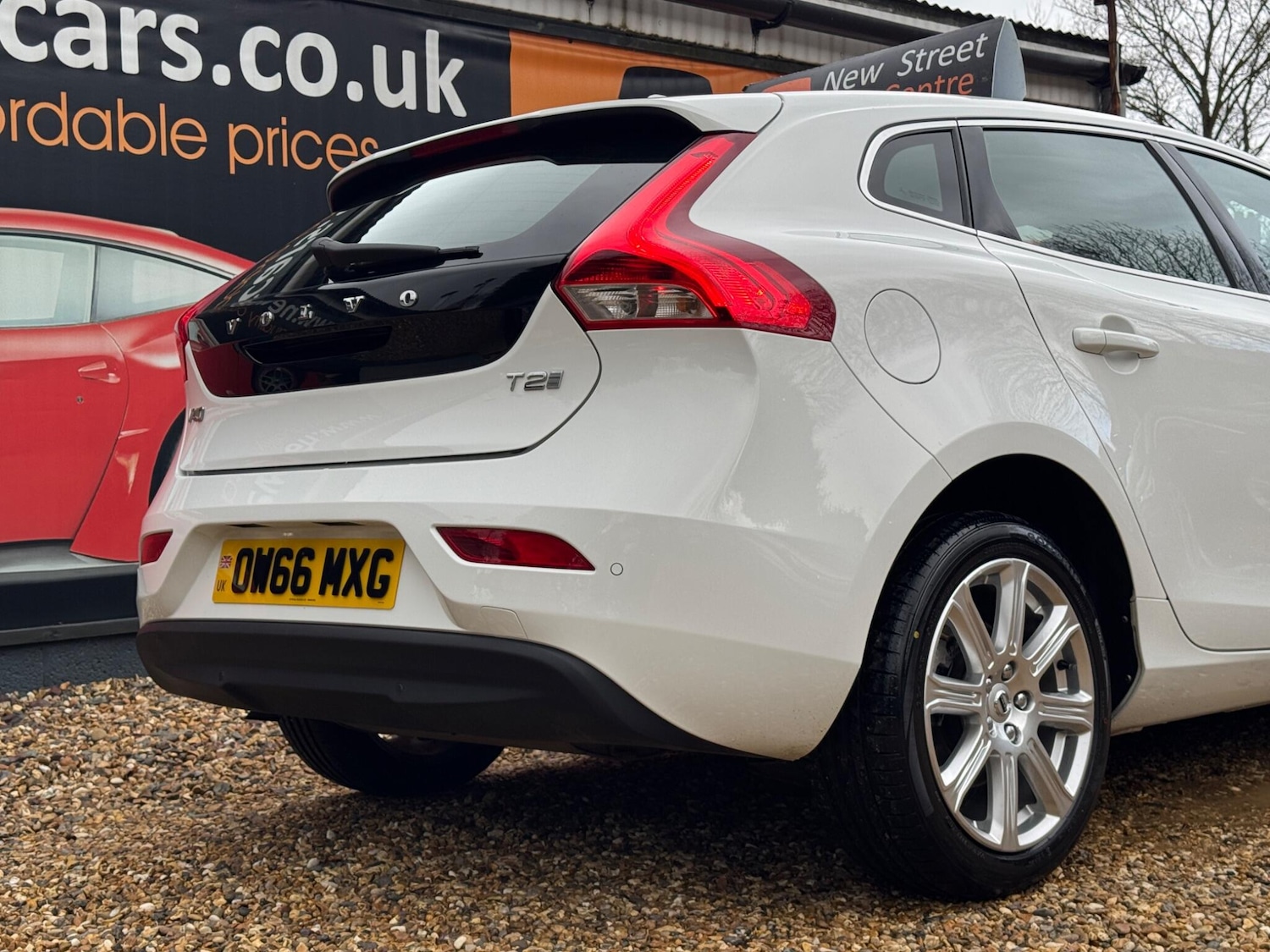 Used Volvo V40 2017 for sale - 77468191: Photo 23