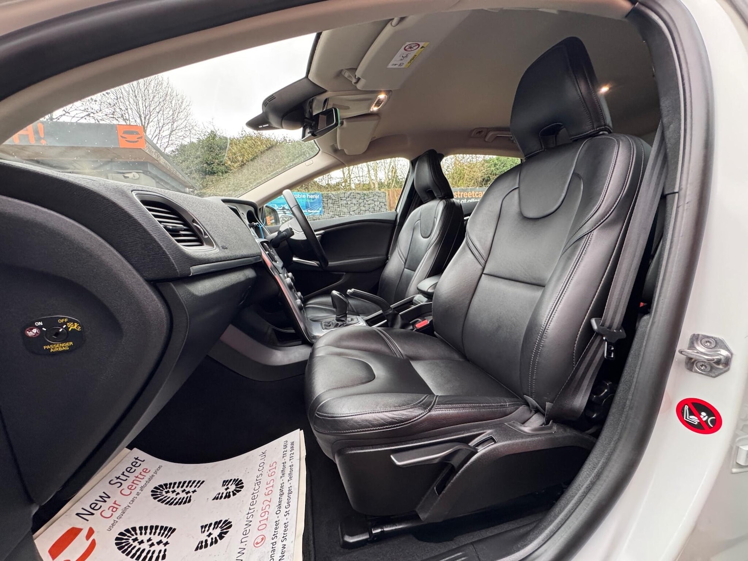 Used Volvo V40 2017 for sale - 77468191: Photo 46