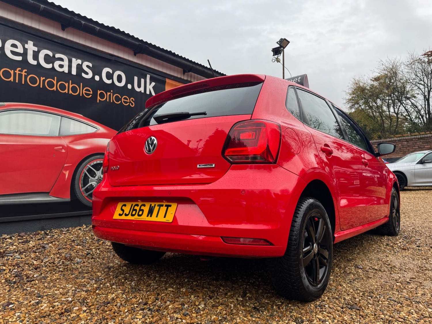 Used Volkswagen Polo 2017 for sale - 76512875: Photo 11