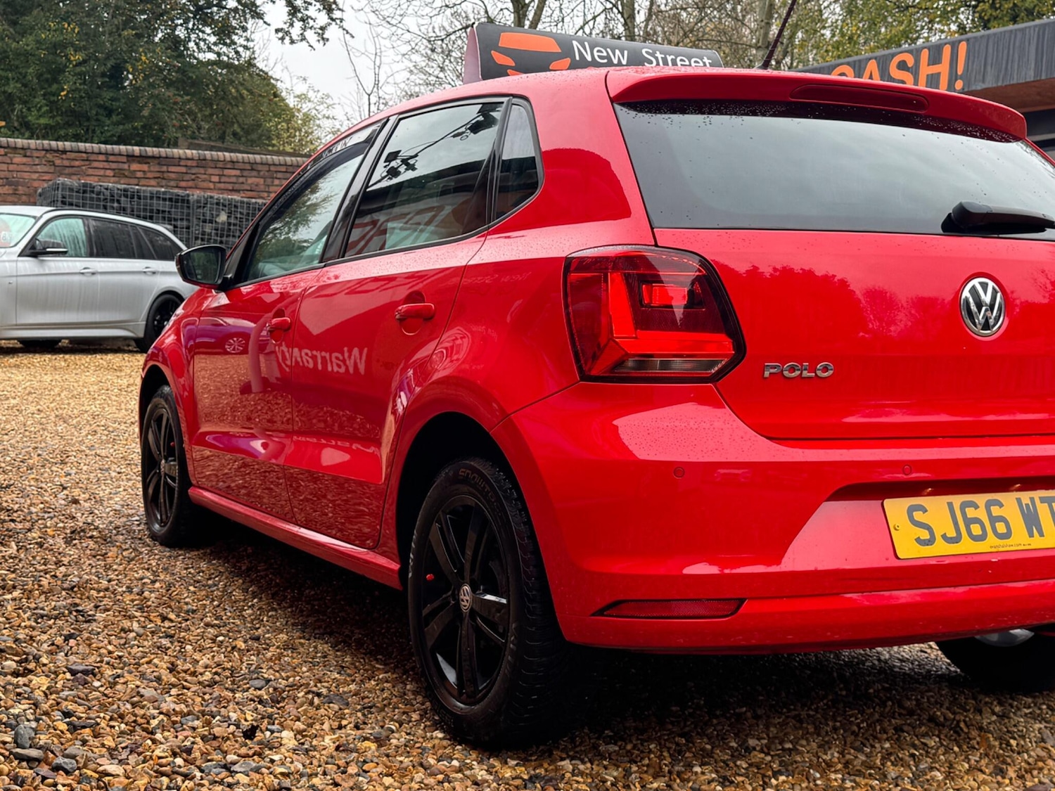 Used Volkswagen Polo 2017 for sale - 76512875: Photo 23
