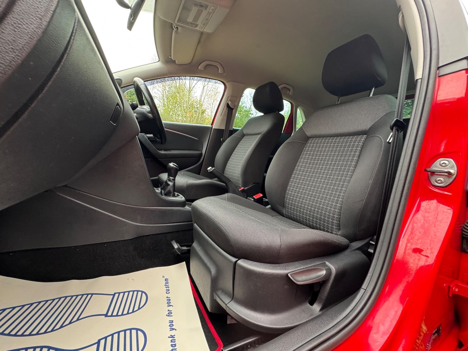 Used Volkswagen Polo 2017 for sale - 76512875: Photo 38