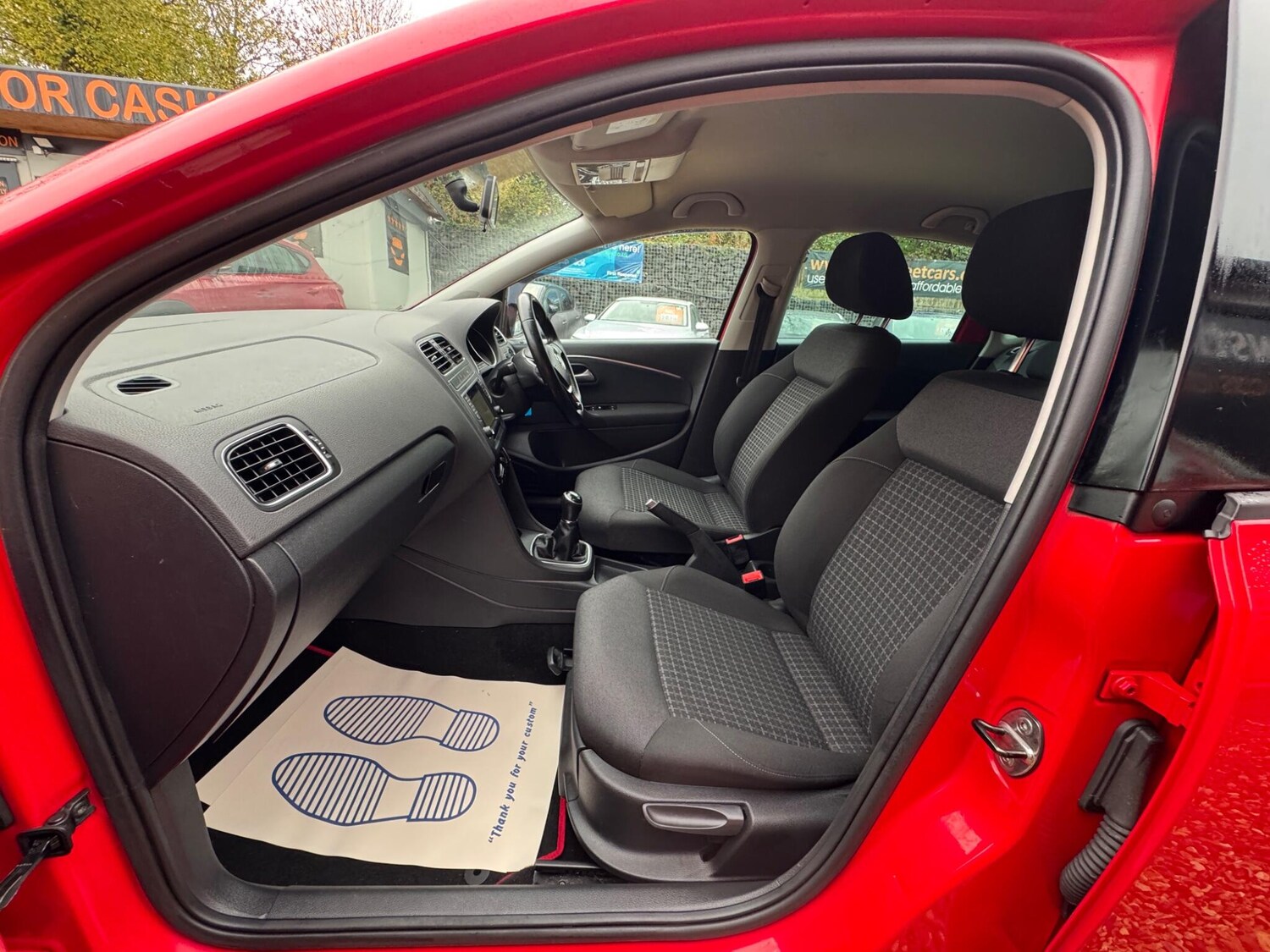 Used Volkswagen Polo 2017 for sale - 76512875: Photo 40