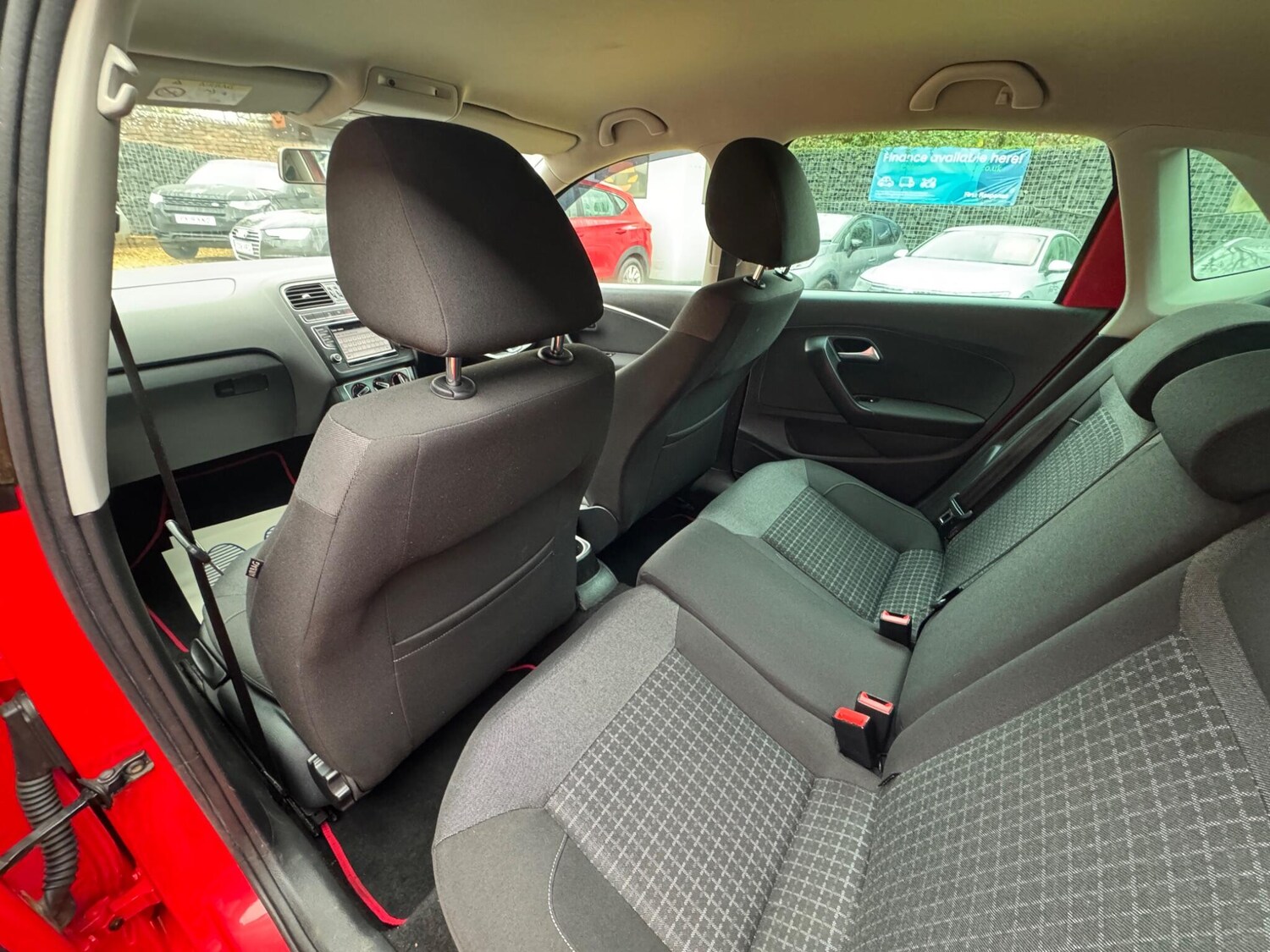 Used Volkswagen Polo 2017 for sale - 76512875: Photo 42