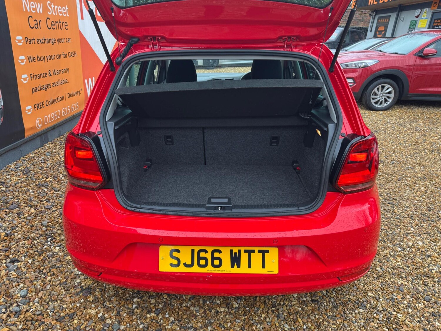 Used Volkswagen Polo 2017 for sale - 76512875: Photo 45