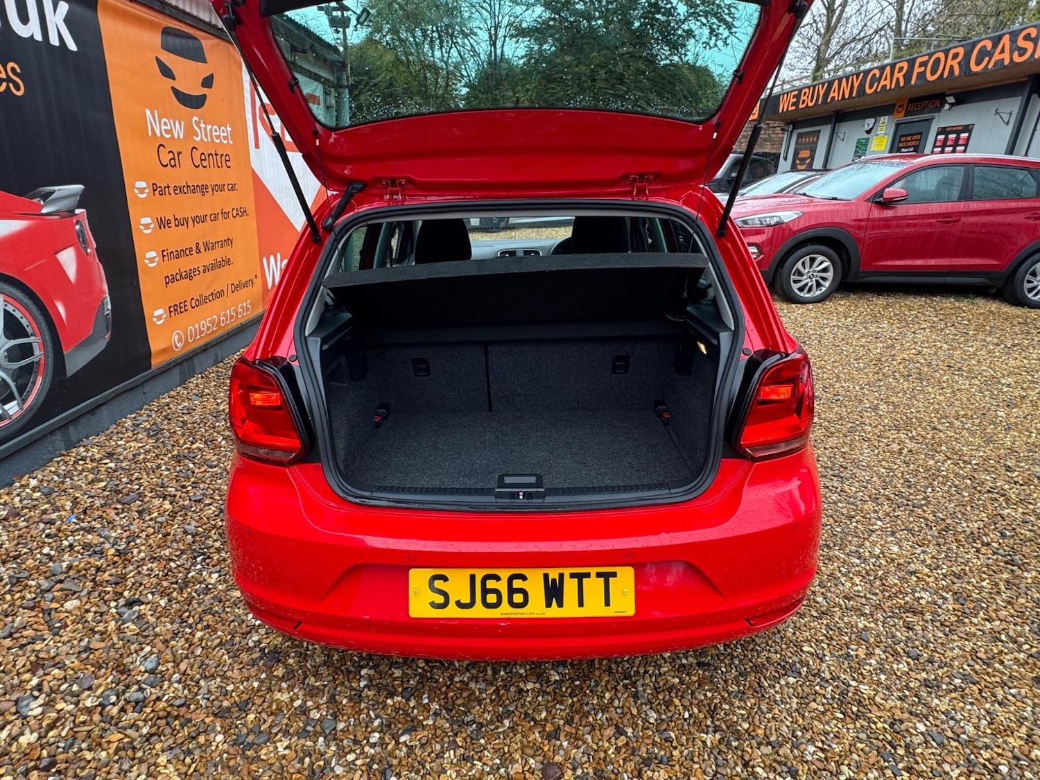 Used Volkswagen Polo 2017 for sale - 76512875: Photo 46