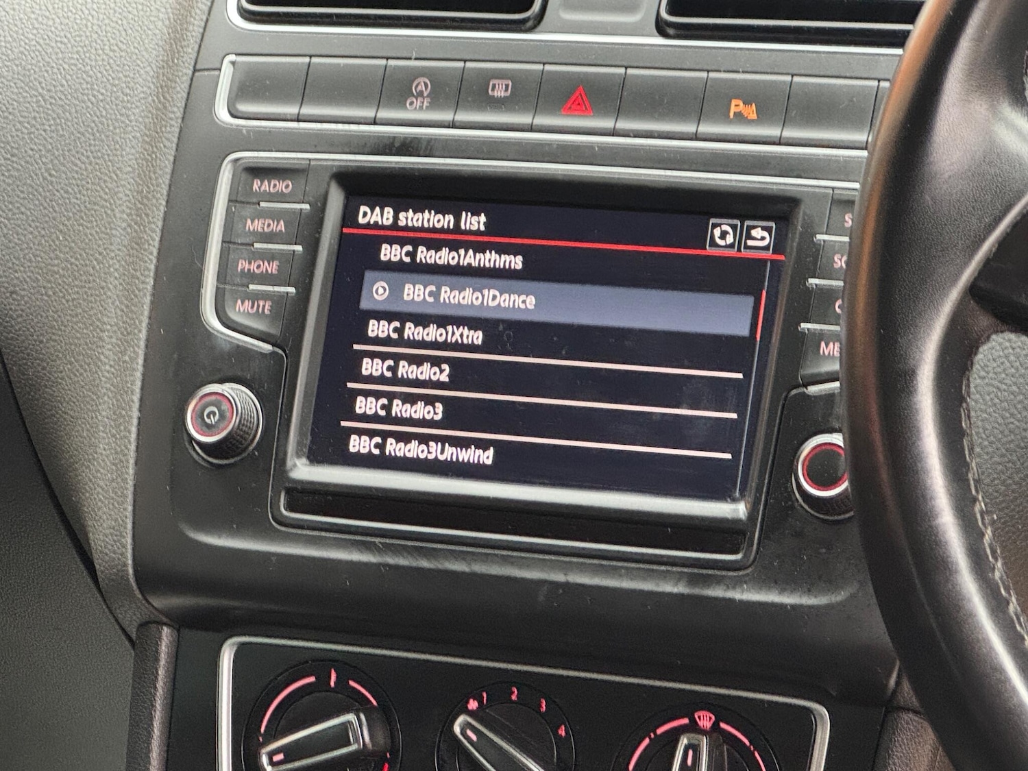 Used Volkswagen Polo 2017 for sale - 76512875: Photo 57