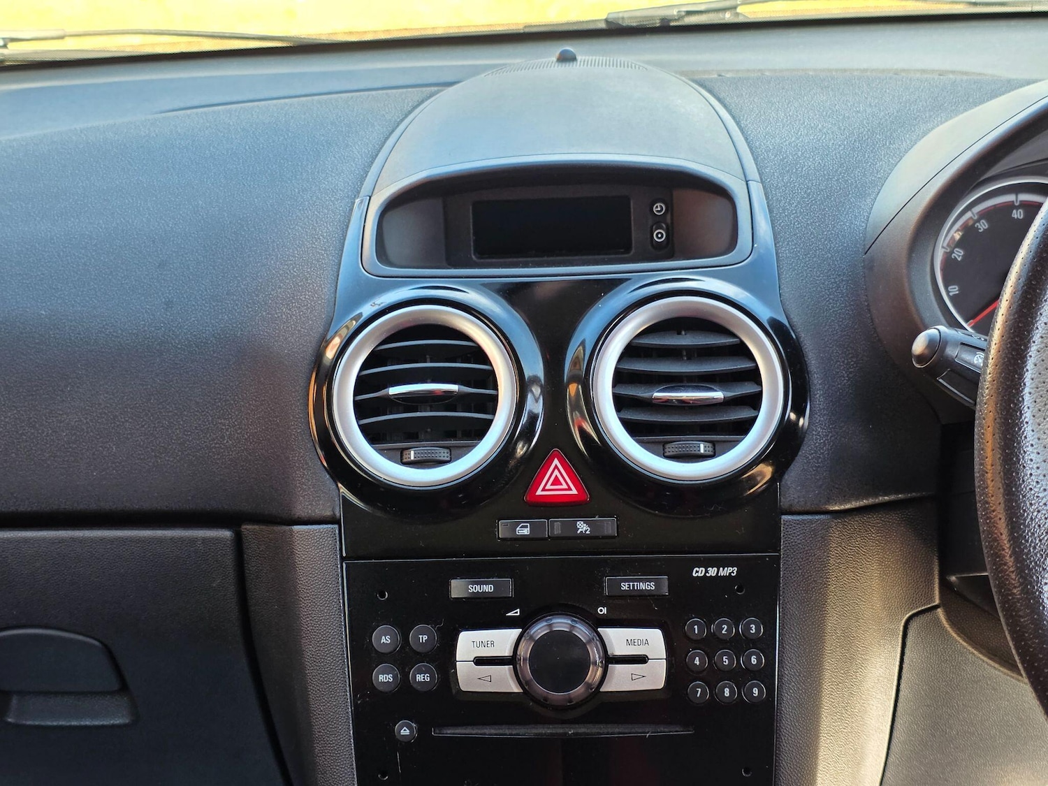 Used Vauxhall Corsa 2012 for sale - 78147943: Photo 37