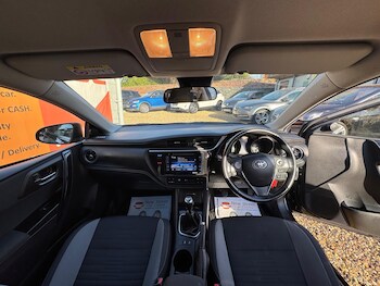 Used Toyota Auris 2017 for sale - 78416623: Photo